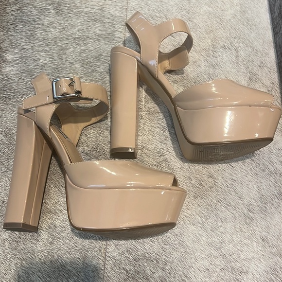 STEVE MADDEN Jillyy Shoe - Picture 5 of 7